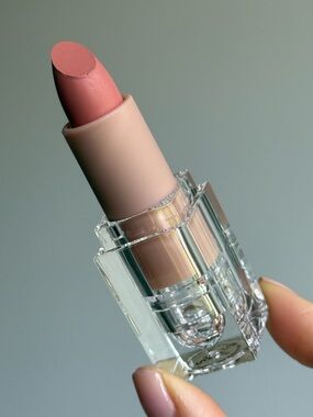 KKW Beauty Lipstick "Pink 2"